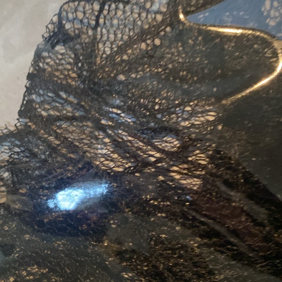 NIP Midnight Lace Lighted Mantle Scarf - Picture 7 of 8